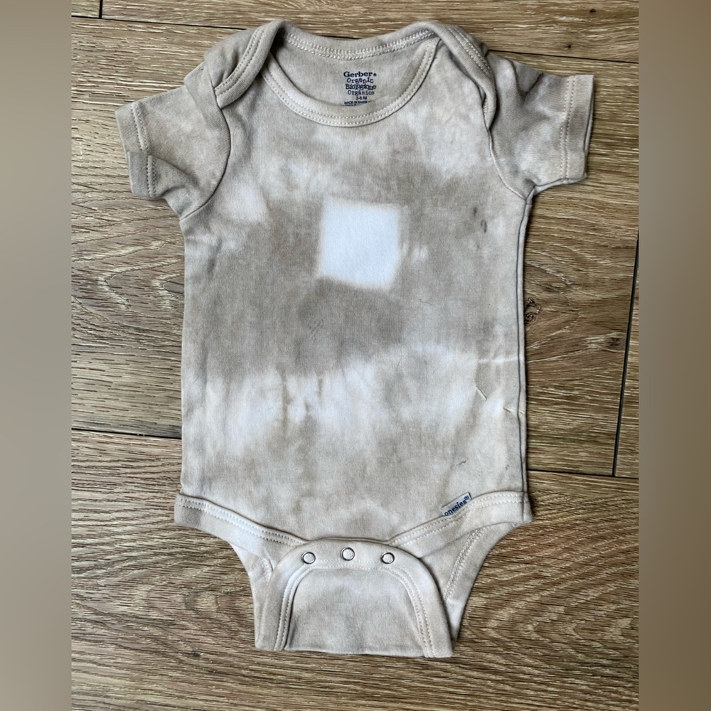 Handmade Organic Botanical Dyed Baby Onzies Cotton 0-9 Months - Picture 2 of 7